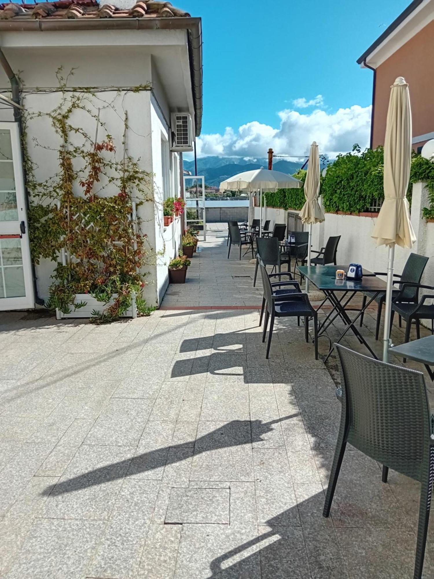 Hotel Garden Bocca Di Magra Eksteriør bilde