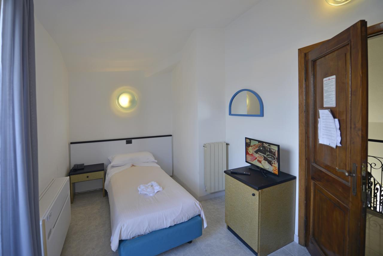 Hotel Garden Bocca Di Magra Eksteriør bilde